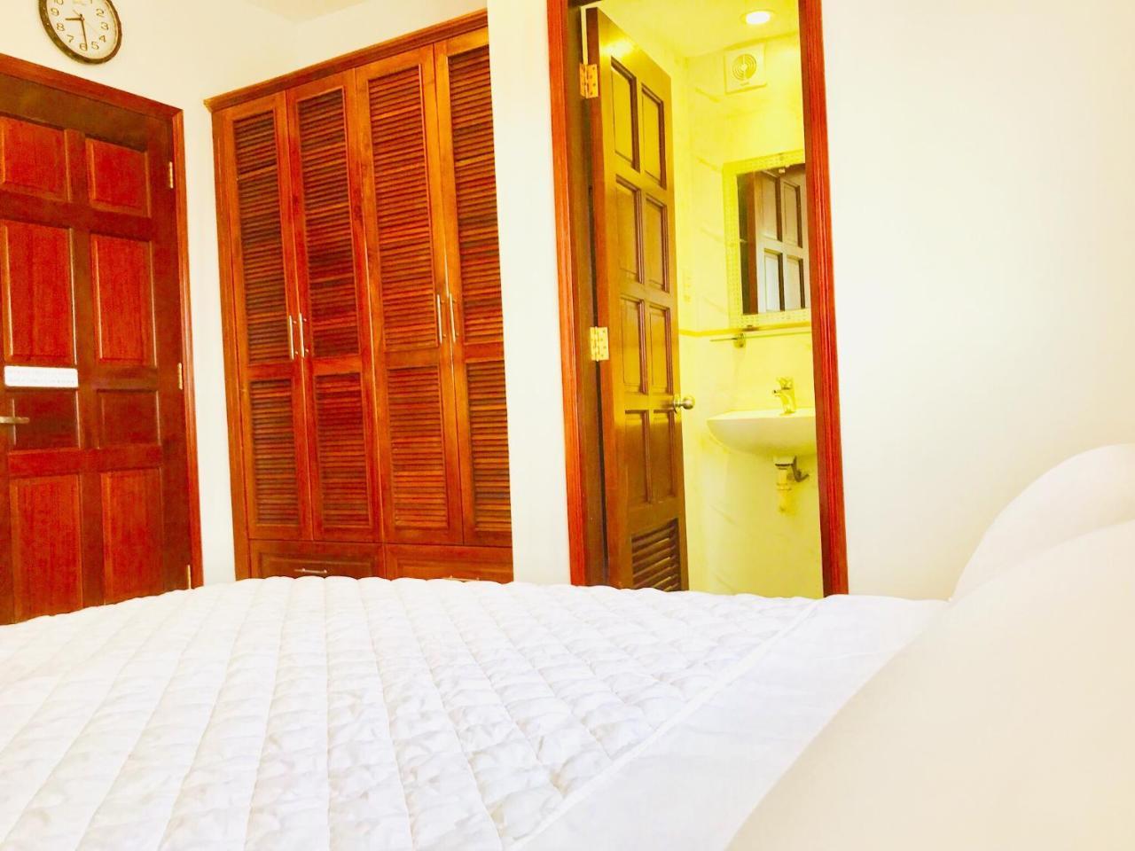 Quynh Anh Hotel โฮจิมินห์ซิตี้ ภายนอก รูปภาพ
